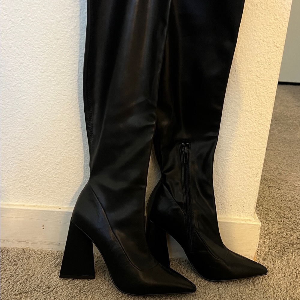 Forever 21 Over-the-Knee Pointed Boots – Size 6.5, Triangle Heel, Never Worn